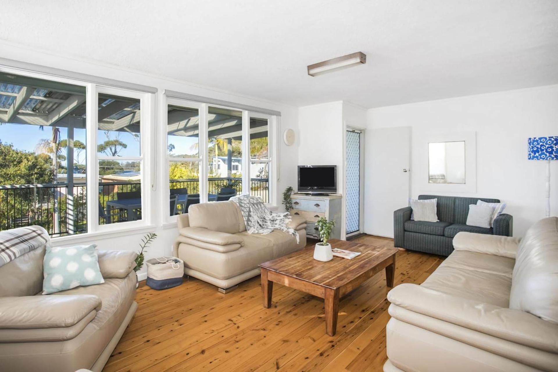 Surfside Cottage Narrawallee Esterno foto