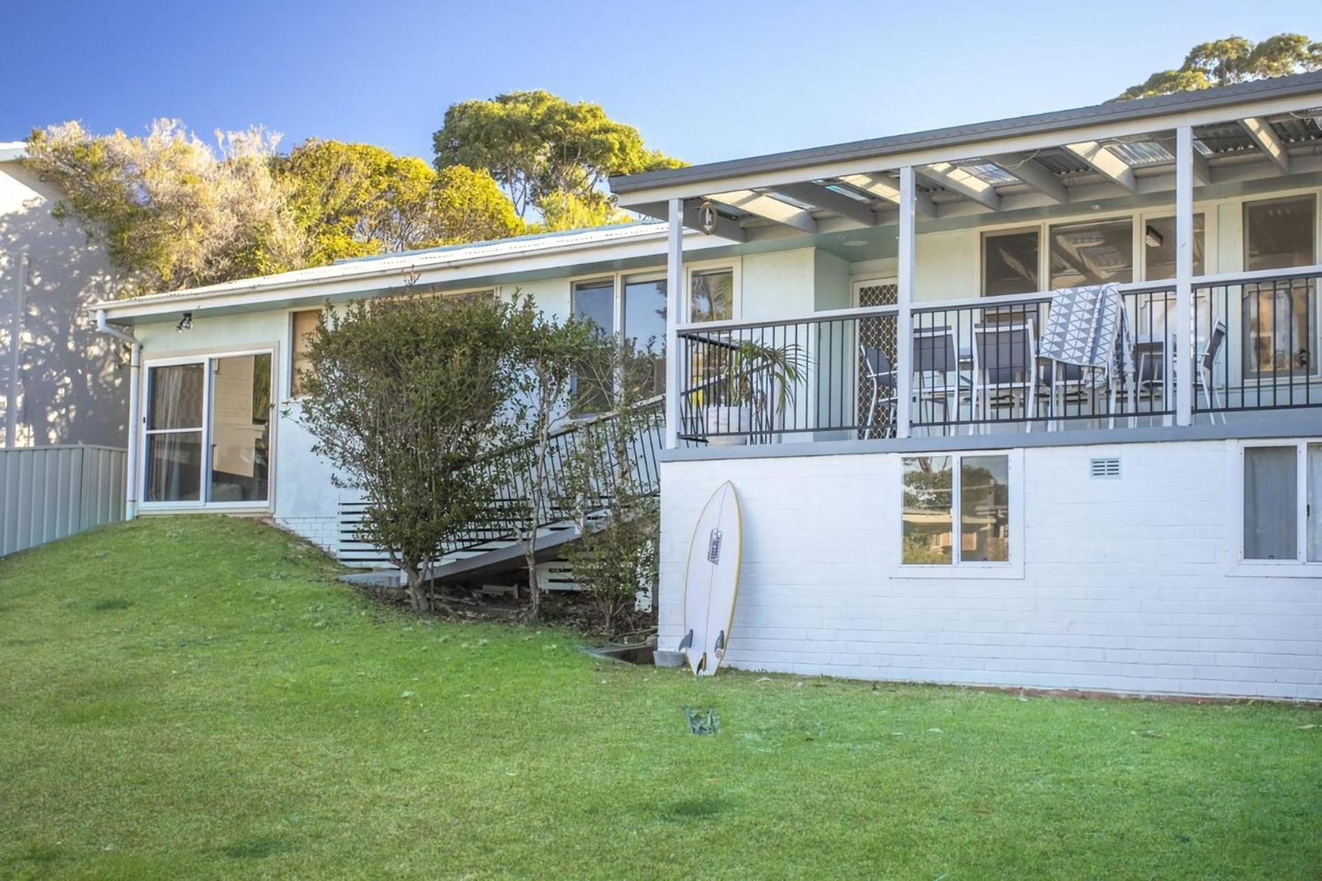 Surfside Cottage Narrawallee Esterno foto